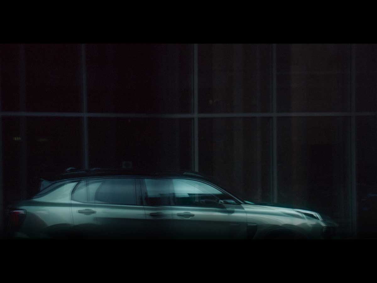 lynk-co-01-neo-video-img